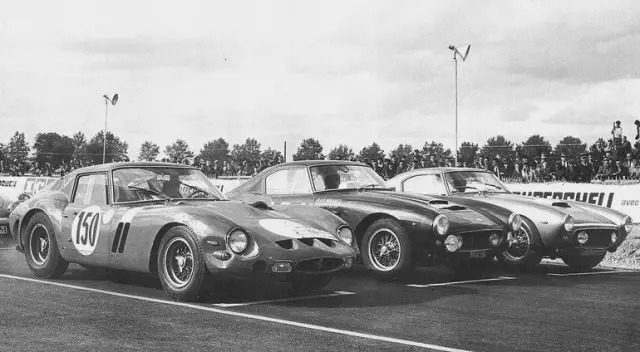 11e Tour de France automobile, 18 septembre 1962 : les Ferrari 250 GTO et 250 GT Berlinetta SWB au Séquestre.